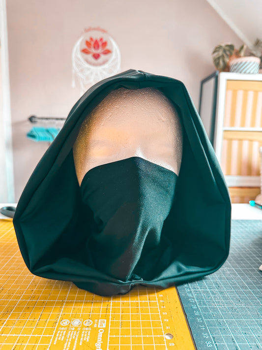 Assasina Kapuze mit Mundschutz